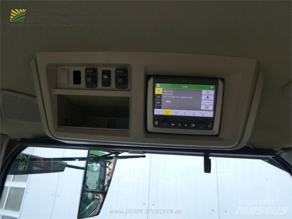 John Deere 7R 330 Traktoriai