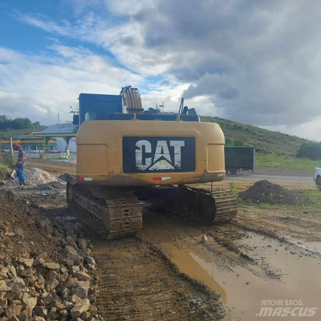 CAT 320D Vikšriniai ekskavatoriai
