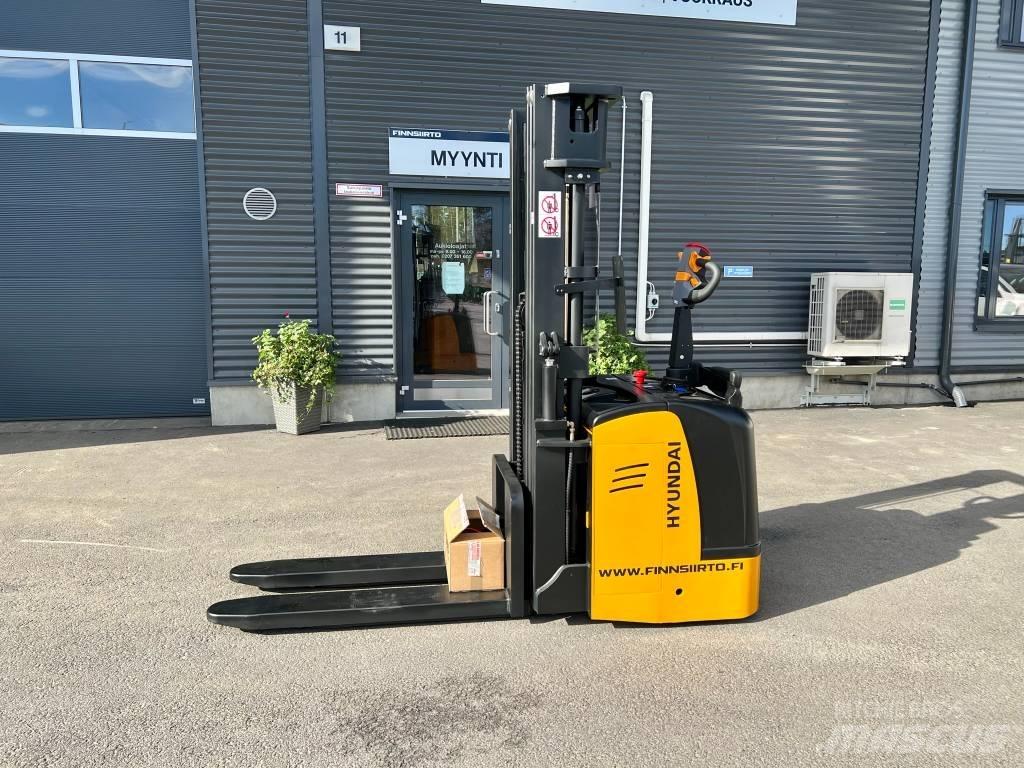 Hyundai 15ESR Savaeigiai rietuvai