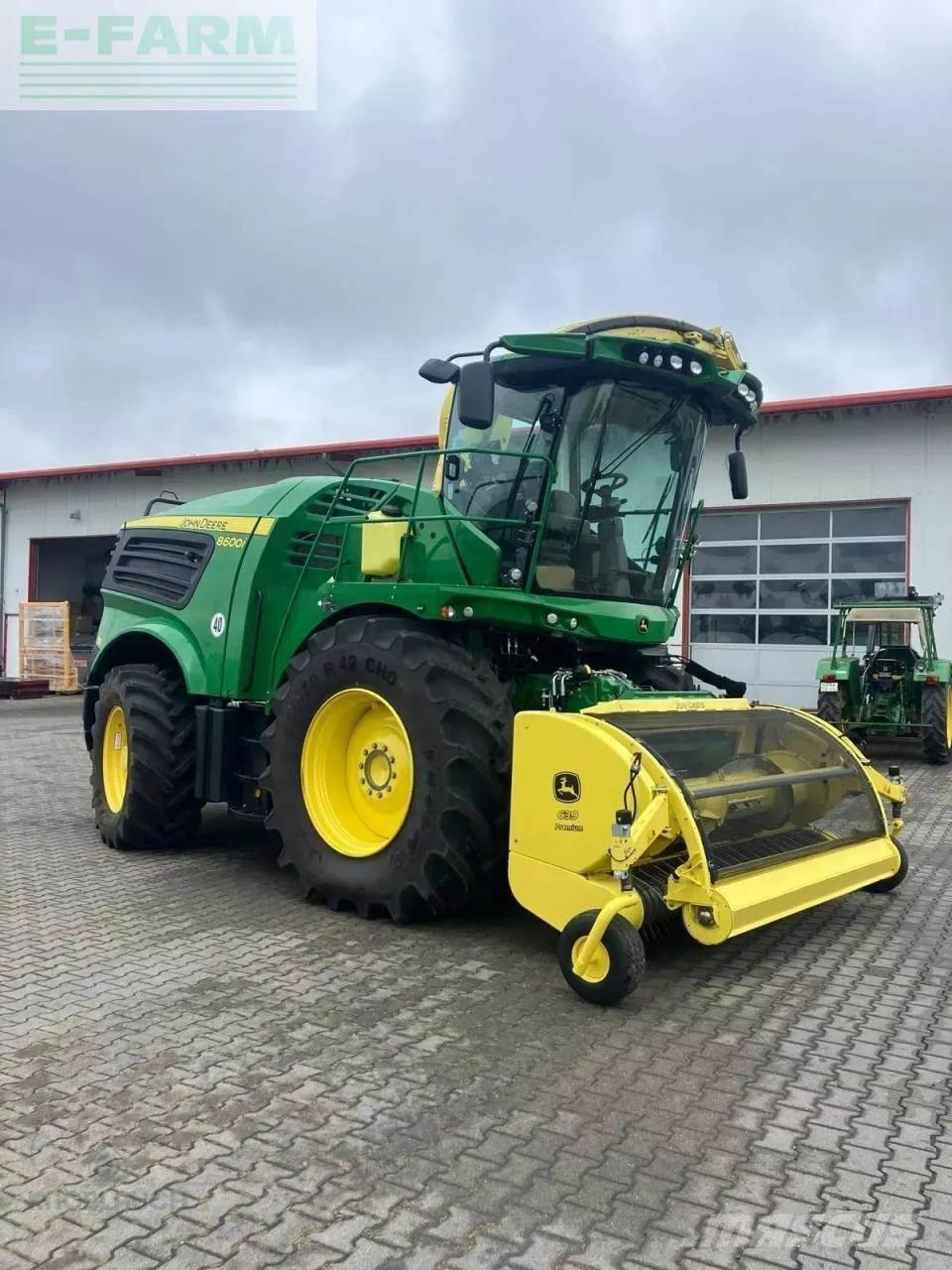 John Deere 8600i Pašarų ruošimo technika