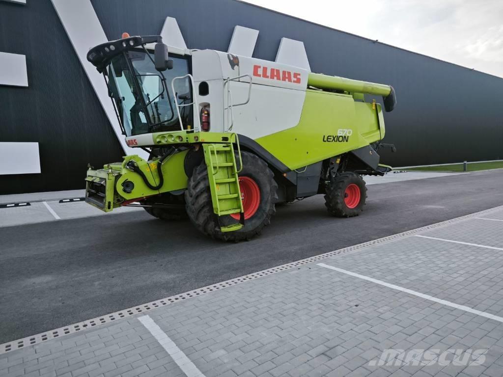 CLAAS Lexion 670 Derliaus nuėmimo kombainai