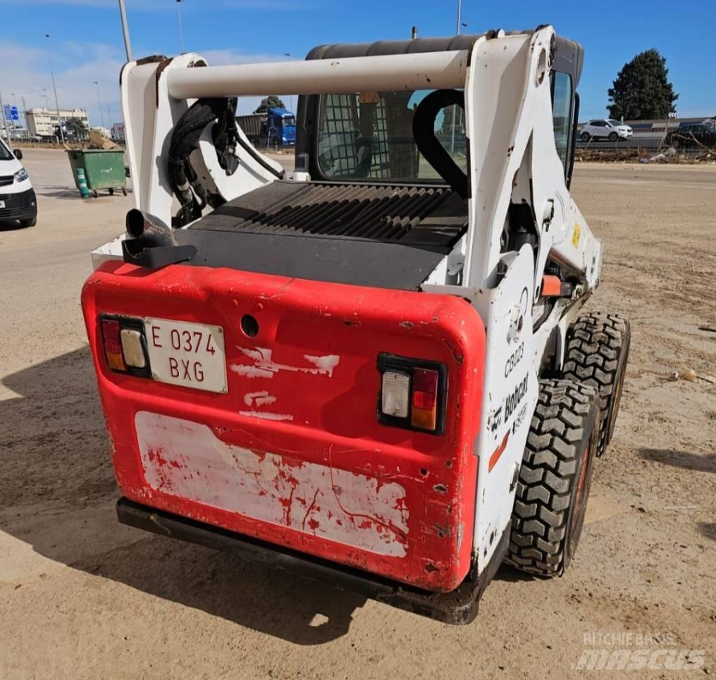 Bobcat S 570 Krautuvai su šoniniu pasukimu