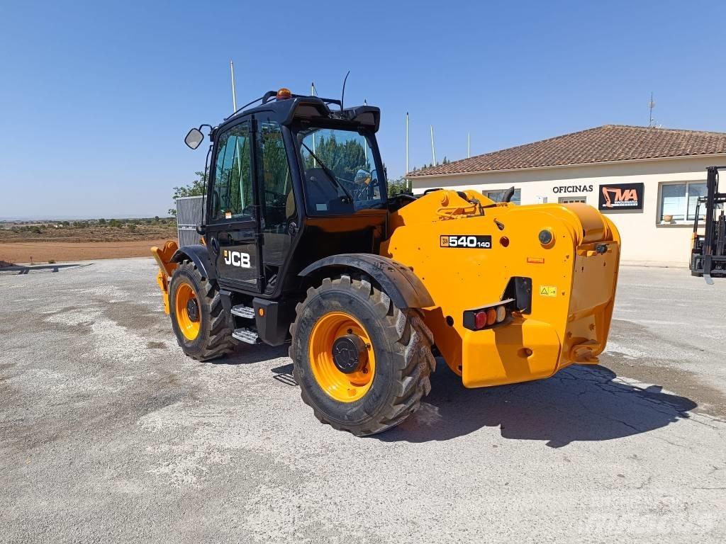 JCB 540-140 Teleskopiniai krautuvai