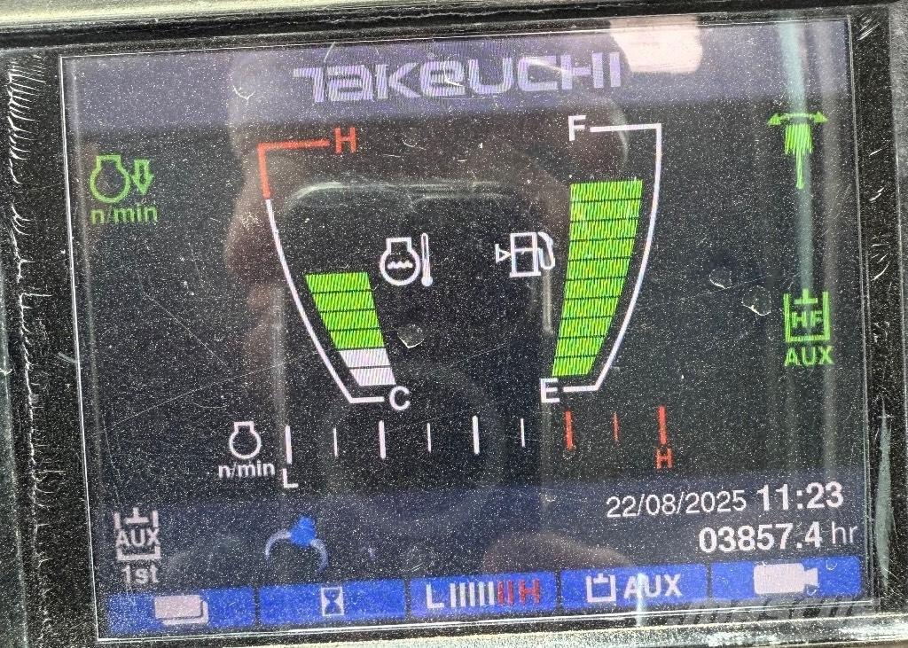 Takeuchi TB 290 Vidutinės galios ekskavatoriai 7-12 t