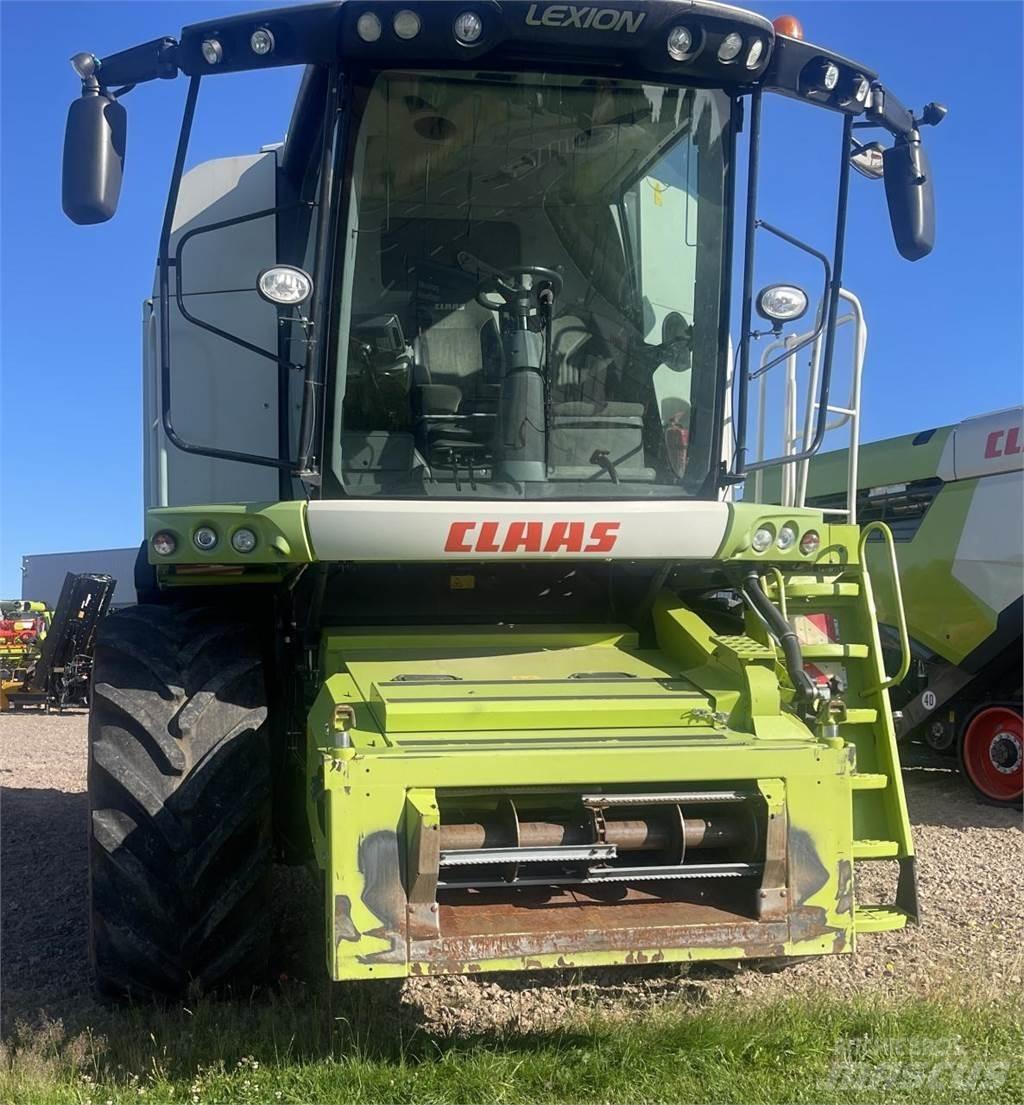 CLAAS Lexion 750 Derliaus nuėmimo kombainai