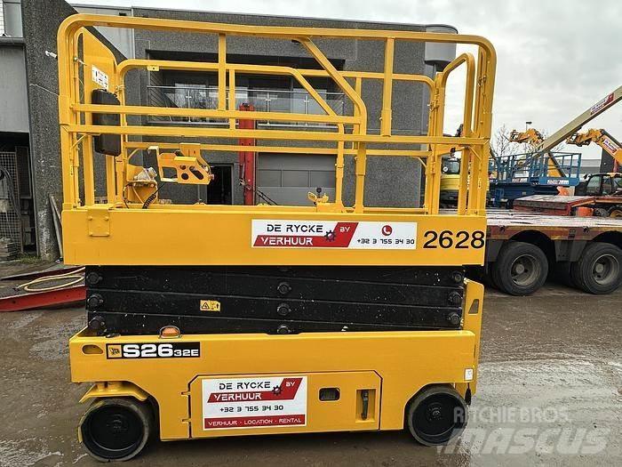 JCB S2632E Kiti keltuvai ir platformos