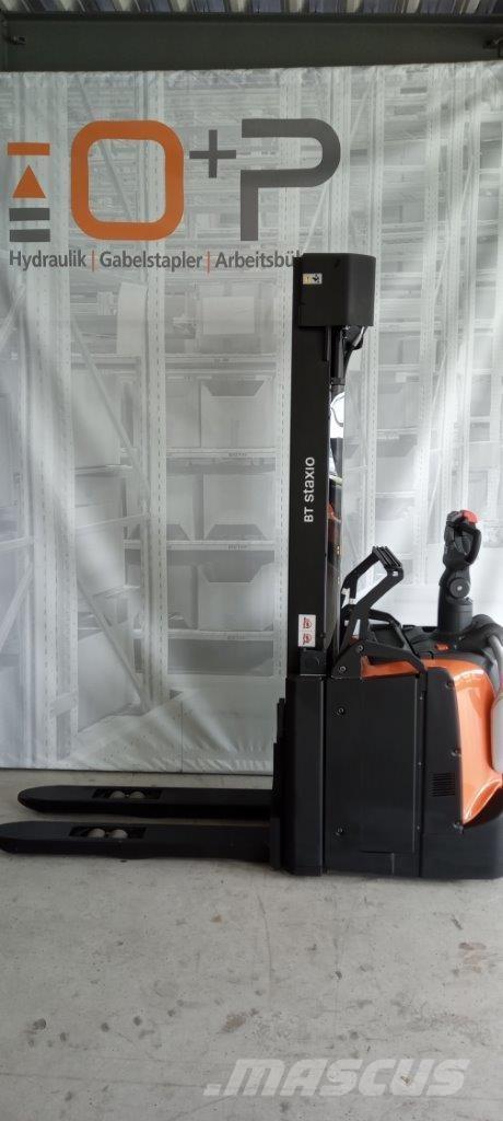 Toyota SPE160L Savaeigiai rietuvai