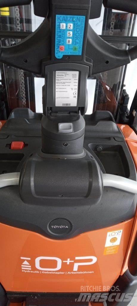 Toyota SPE160L Rankiniai vėžimėliai