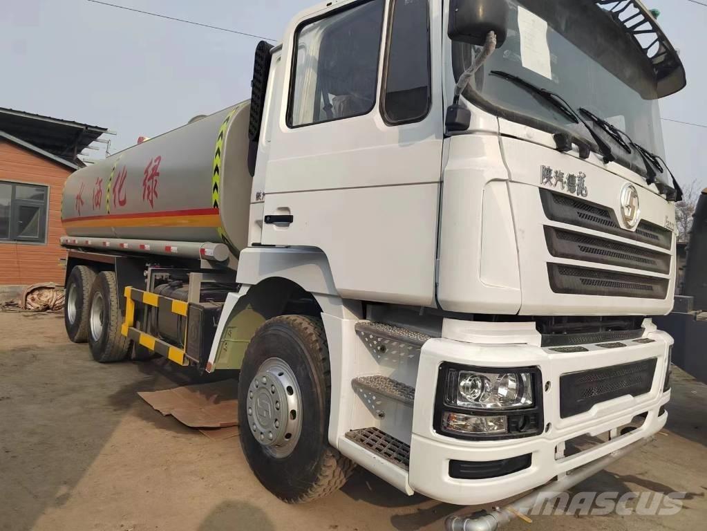 Shacman F3000 6x4 Vandens sunkvežimiai