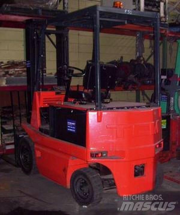 TCM FHB25 Elektriniai šakiniai krautuvai