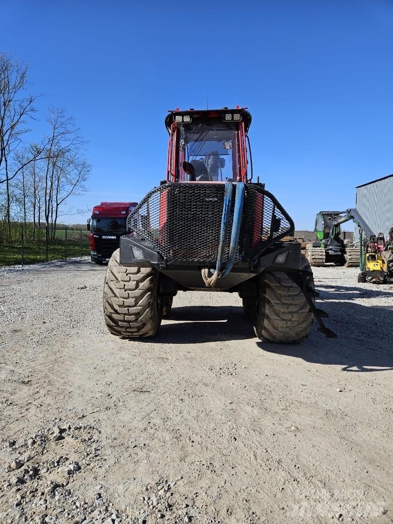 Komatsu 895 Naudoti miškovežiai (Forvarderiai)