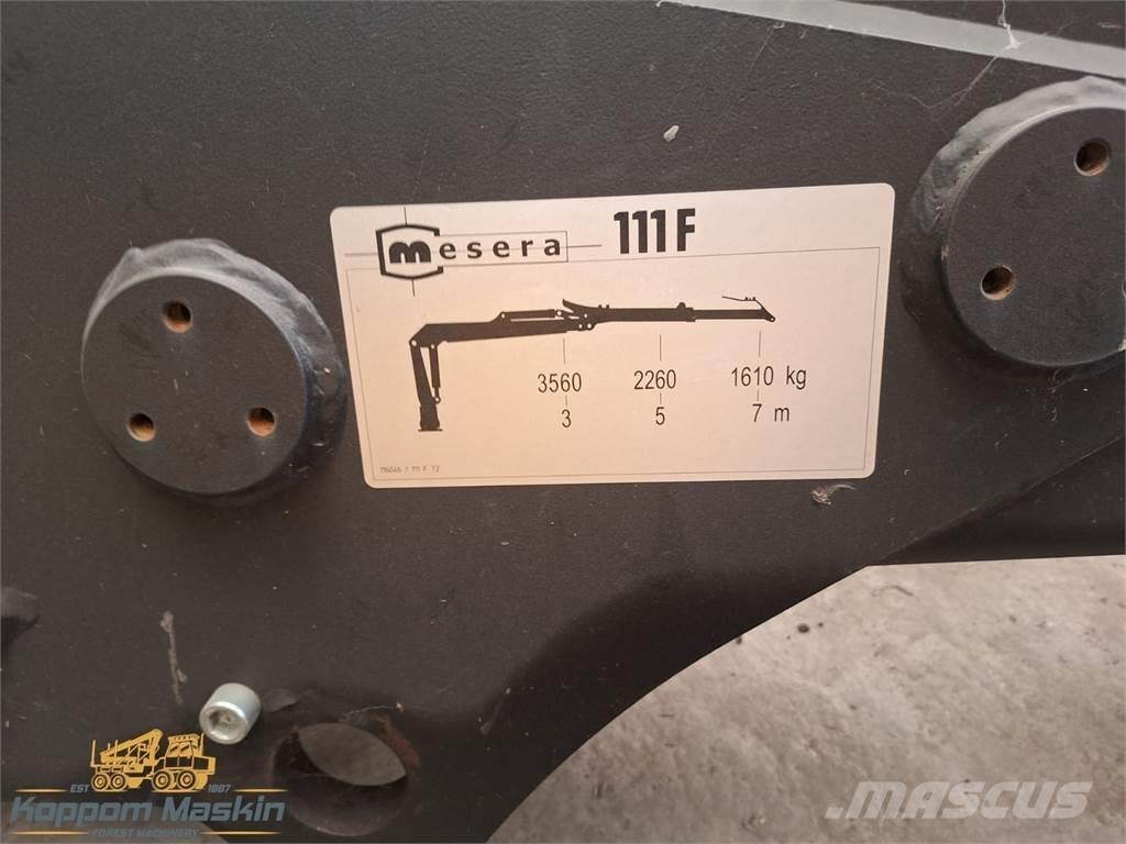 Loglift 111 Medienos transportavimo mašinų kranai