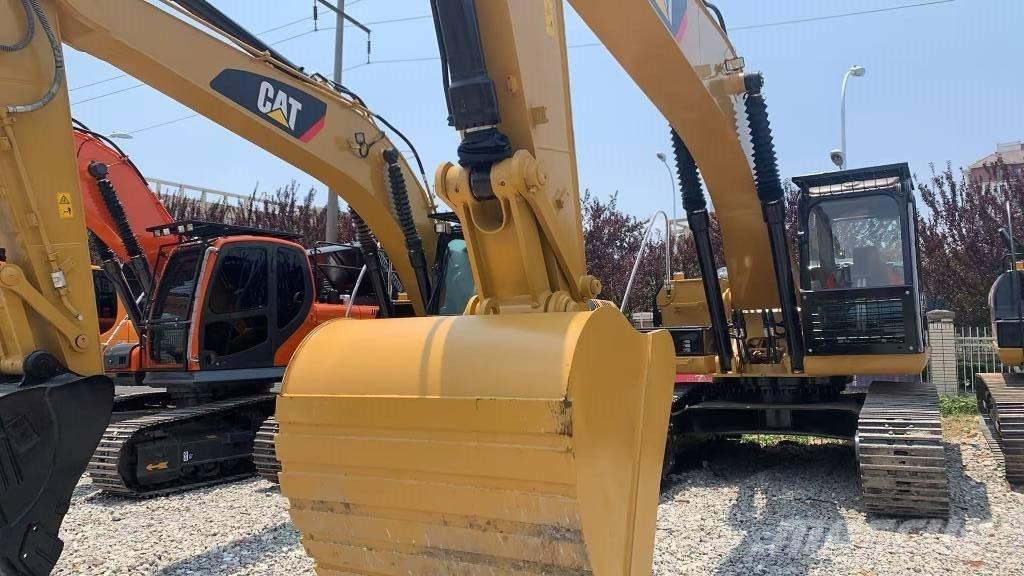 CAT 329 D L Vikšriniai ekskavatoriai