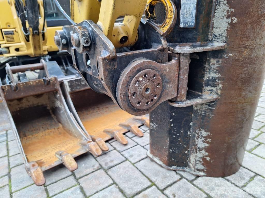 CAT 305 E2 + Powertilt Mini ekskavatoriai < 7 t