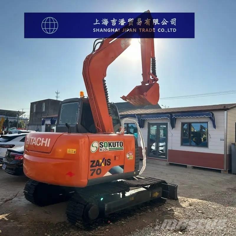 Hitachi ZX 70 Vidutinės galios ekskavatoriai 7-12 t
