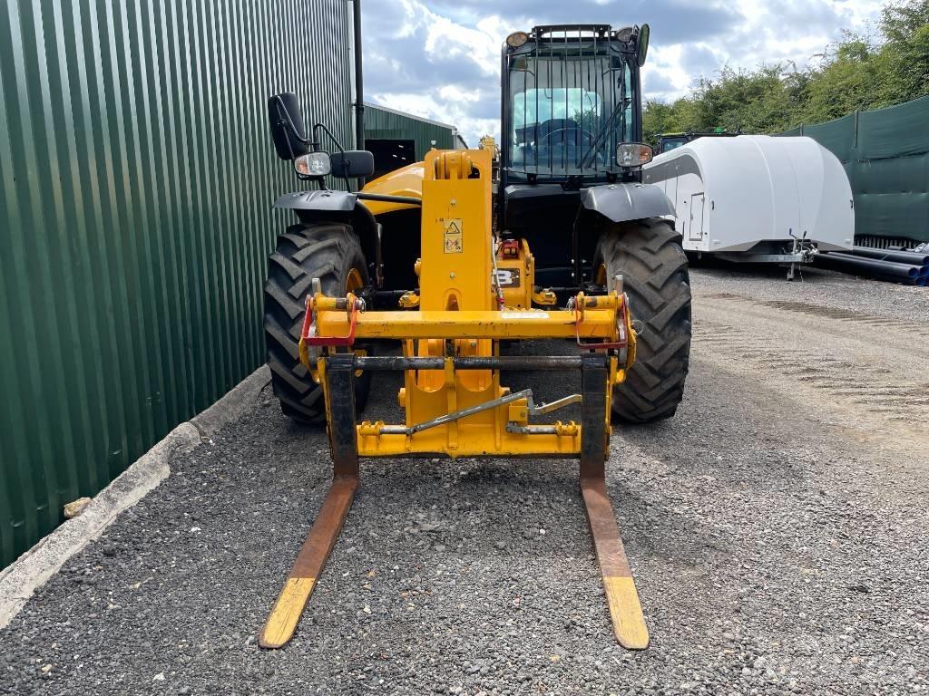 JCB 541-70 Teleskopiniai krautuvai