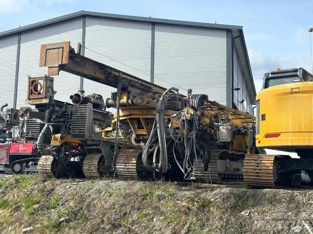 Klemm KR 807 - 5 Polių kalimo technika