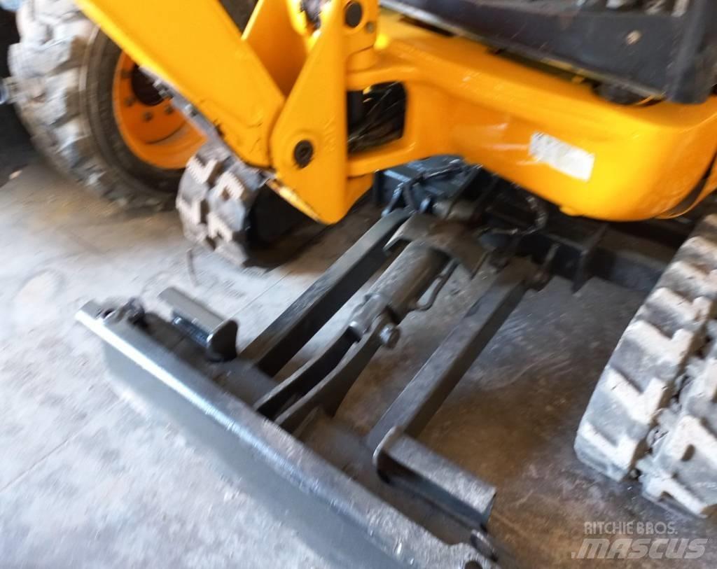 JCB 8018 CTS Mini ekskavatoriai < 7 t