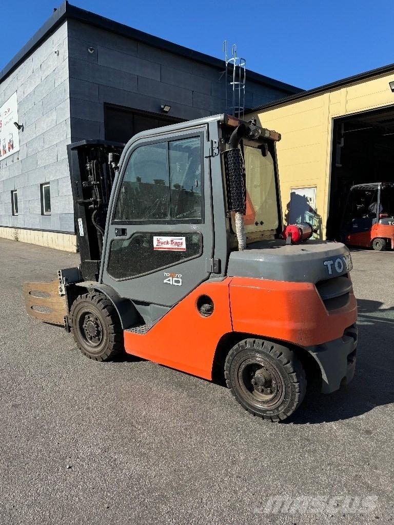 Toyota 40-8FD35N Dyzeliniai krautuvai