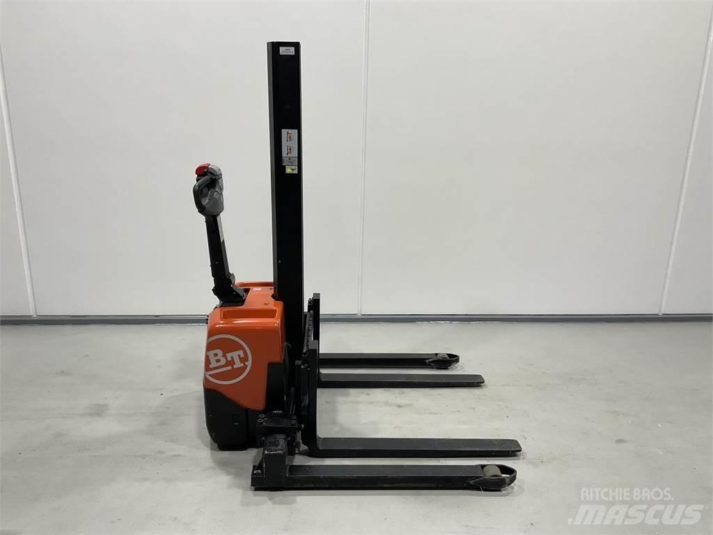 Toyota HWE100 Savaeigiai rietuvai
