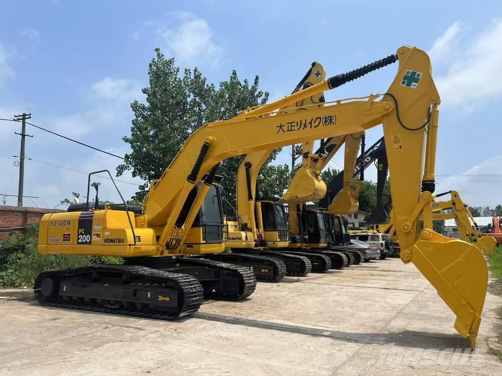 Komatsu PC200-7 Vikšriniai ekskavatoriai
