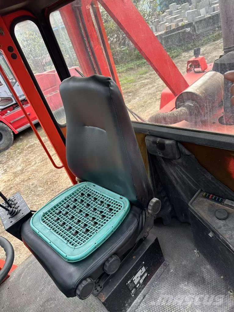 Kalmar DC30-1200 Dyzeliniai krautuvai