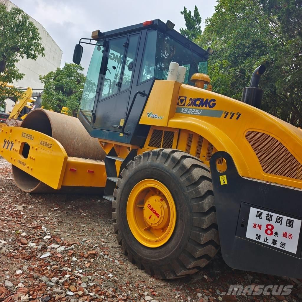 XCMG XS223J Vieno būgno volai