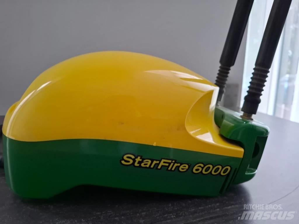 John Deere 8370 R Traktoriai