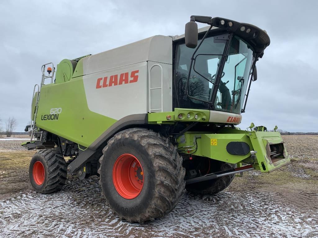 CLAAS Lexion 620 Derliaus nuėmimo kombainai
