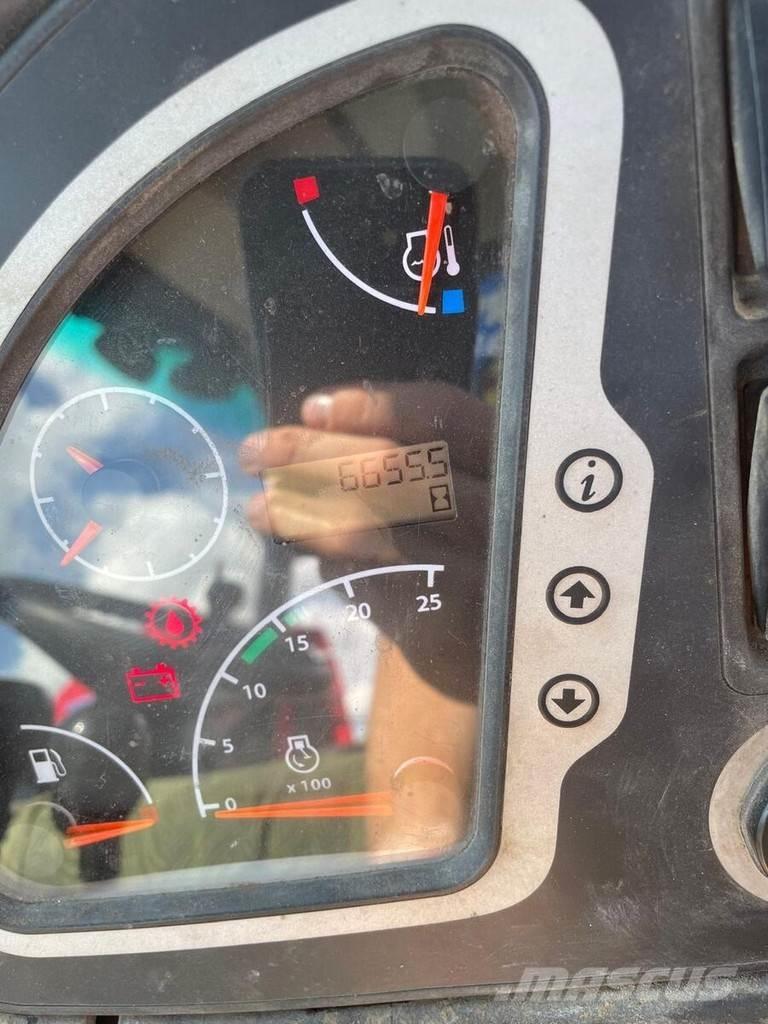 JCB 3CX Ekskavatoriniai krautuvai