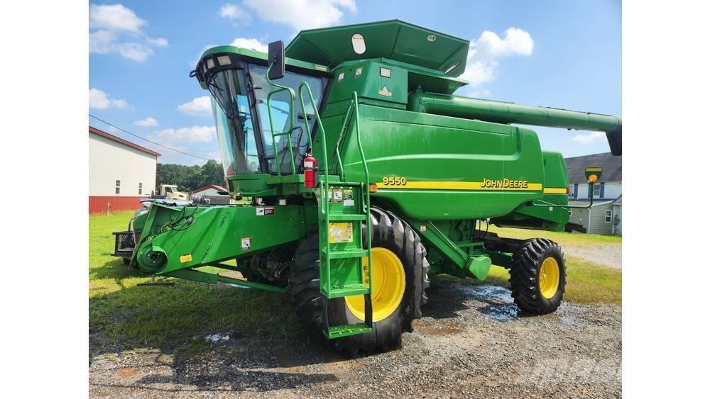 John Deere 9550 Derliaus nuėmimo kombainai