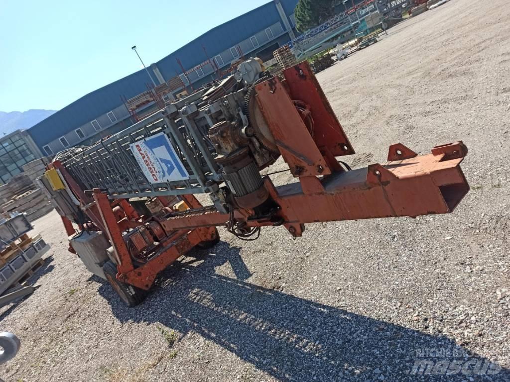 Fari E300 Save pakeliantys kranai