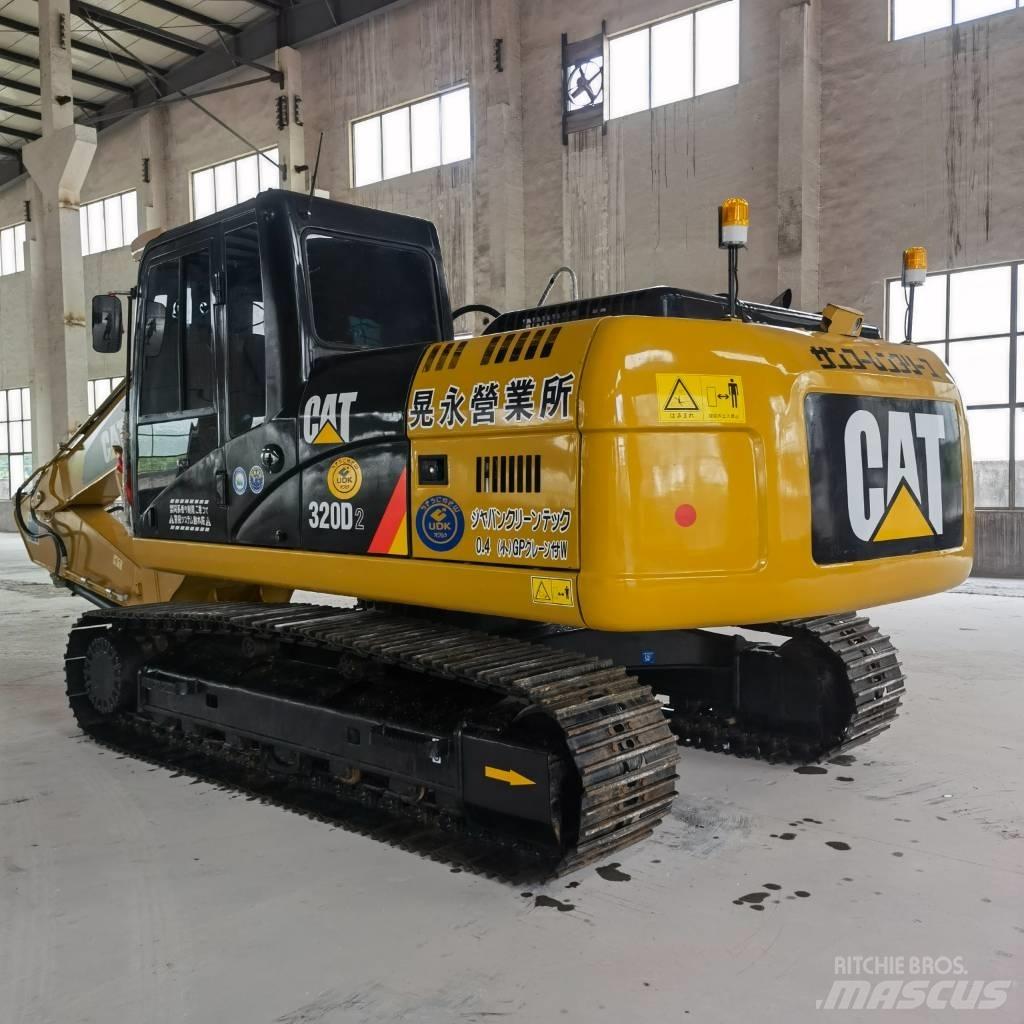 CAT 320 D2 Vikšriniai ekskavatoriai