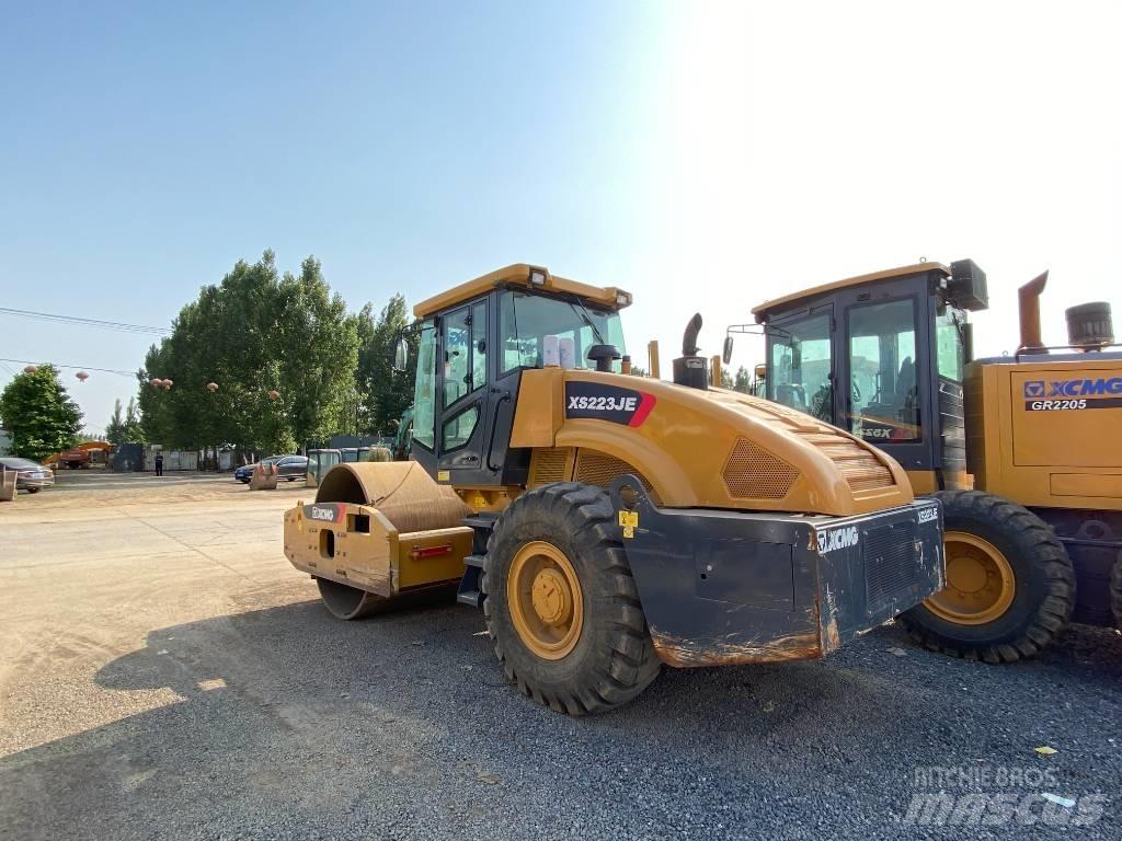 XCMG SX233JE Vieno būgno volai