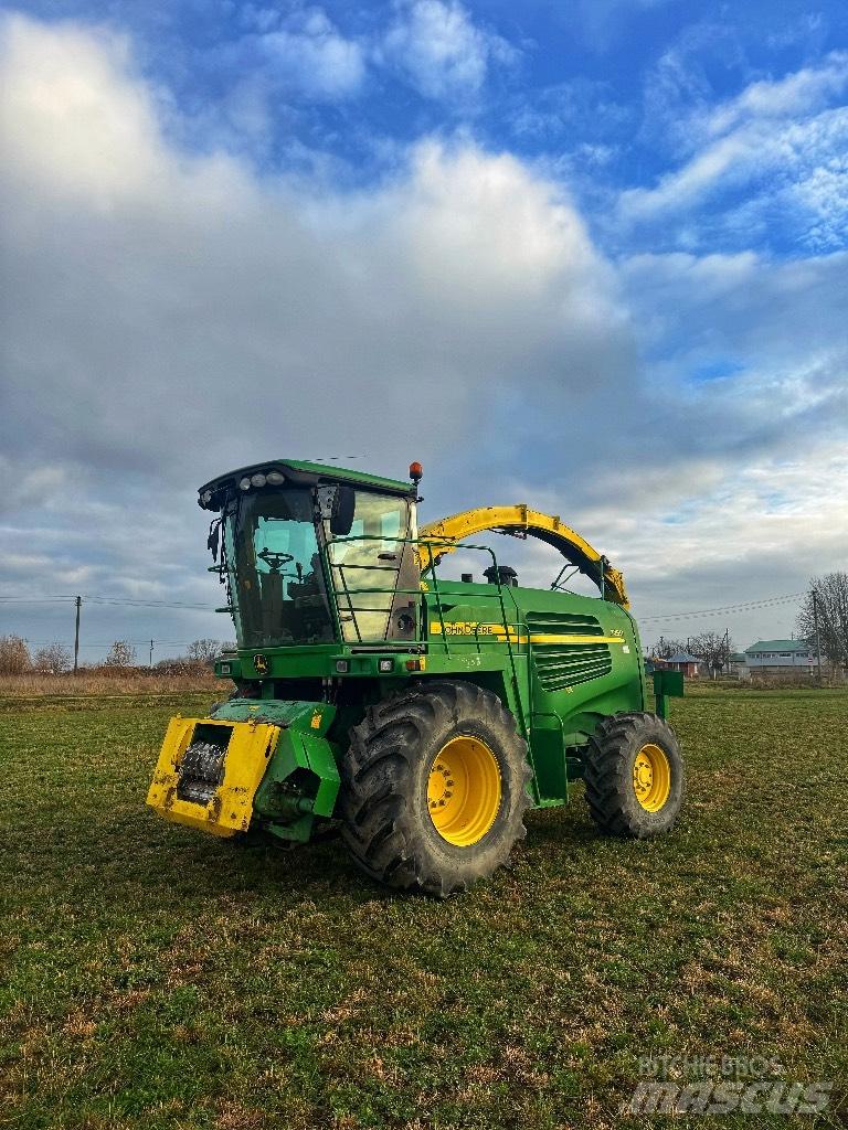 John Deere 7250 Pašarų kombainai