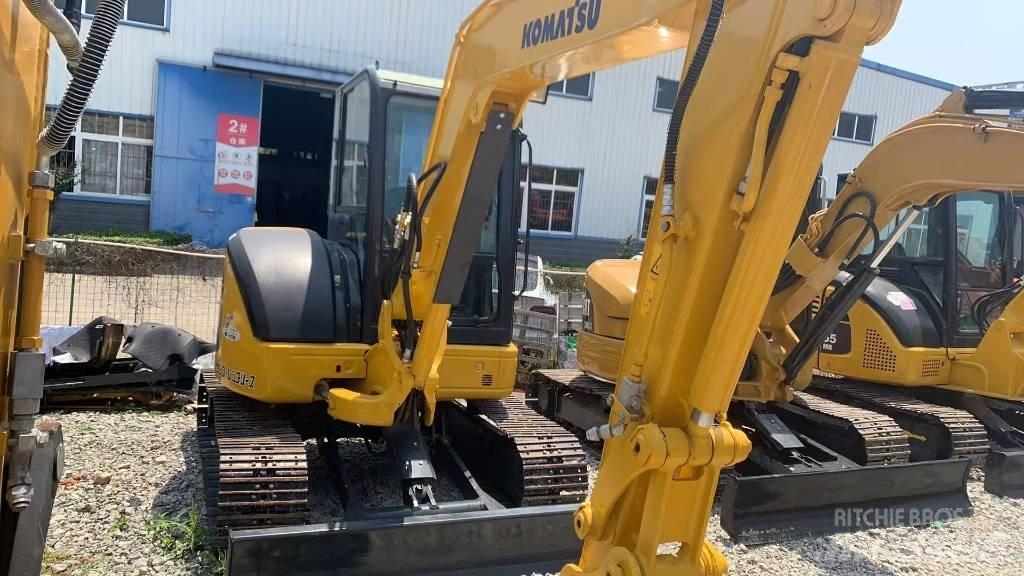 Komatsu PC 40 MR Vikšriniai ekskavatoriai