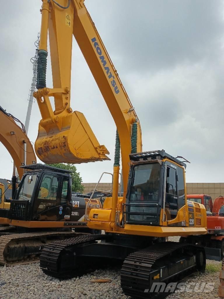 Komatsu PC 220-8 Vikšriniai ekskavatoriai