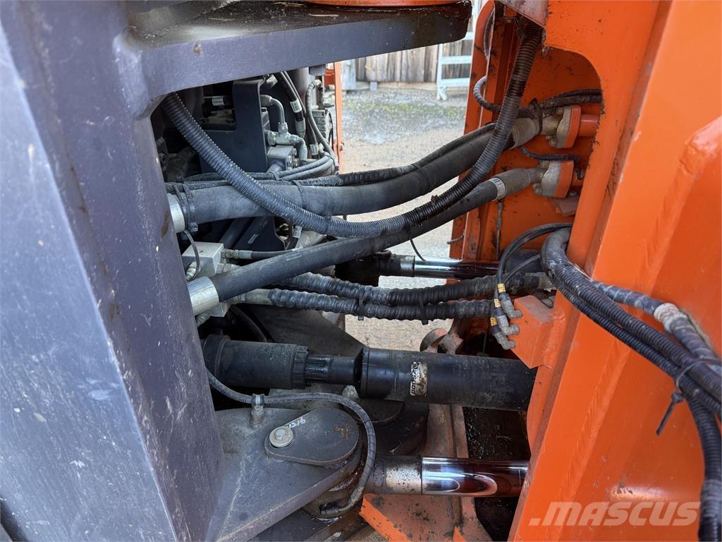 Doosan DL 550-3 Naudoti ratiniai krautuvai
