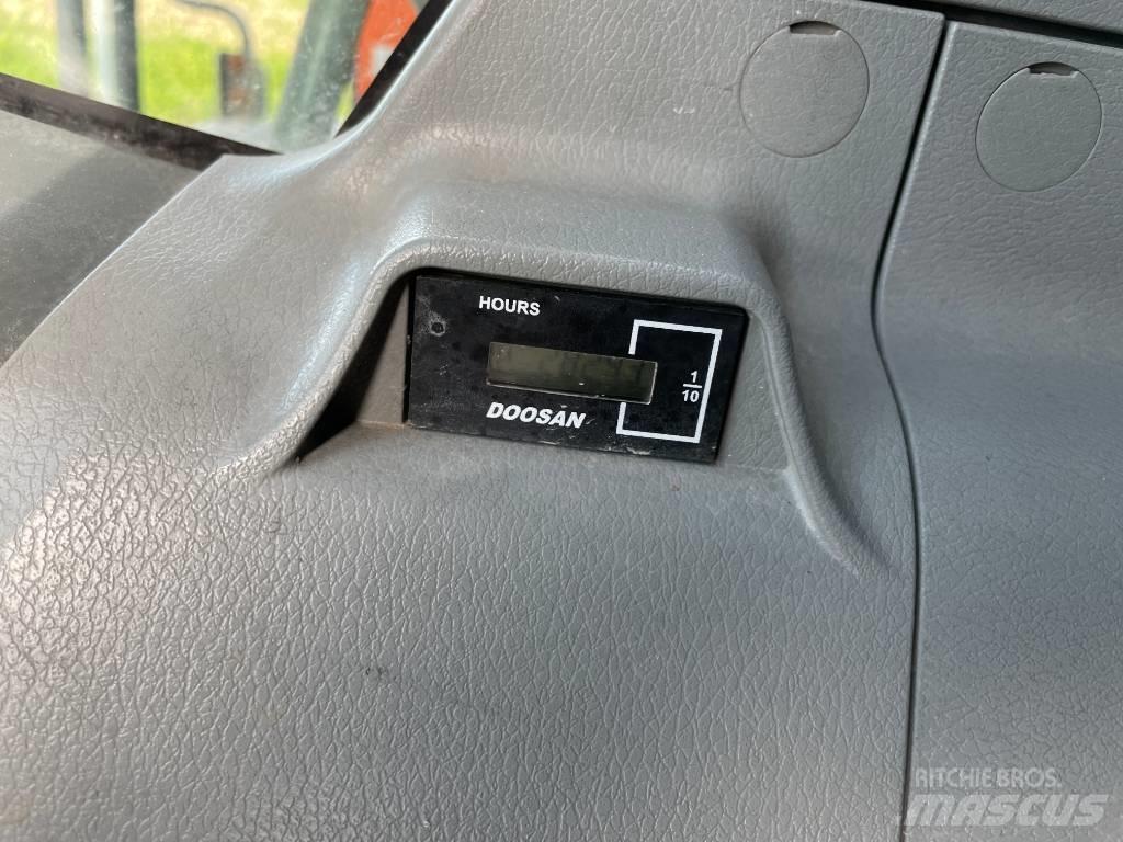 Doosan DX165W-5 Ratiniai ekskavatoriai