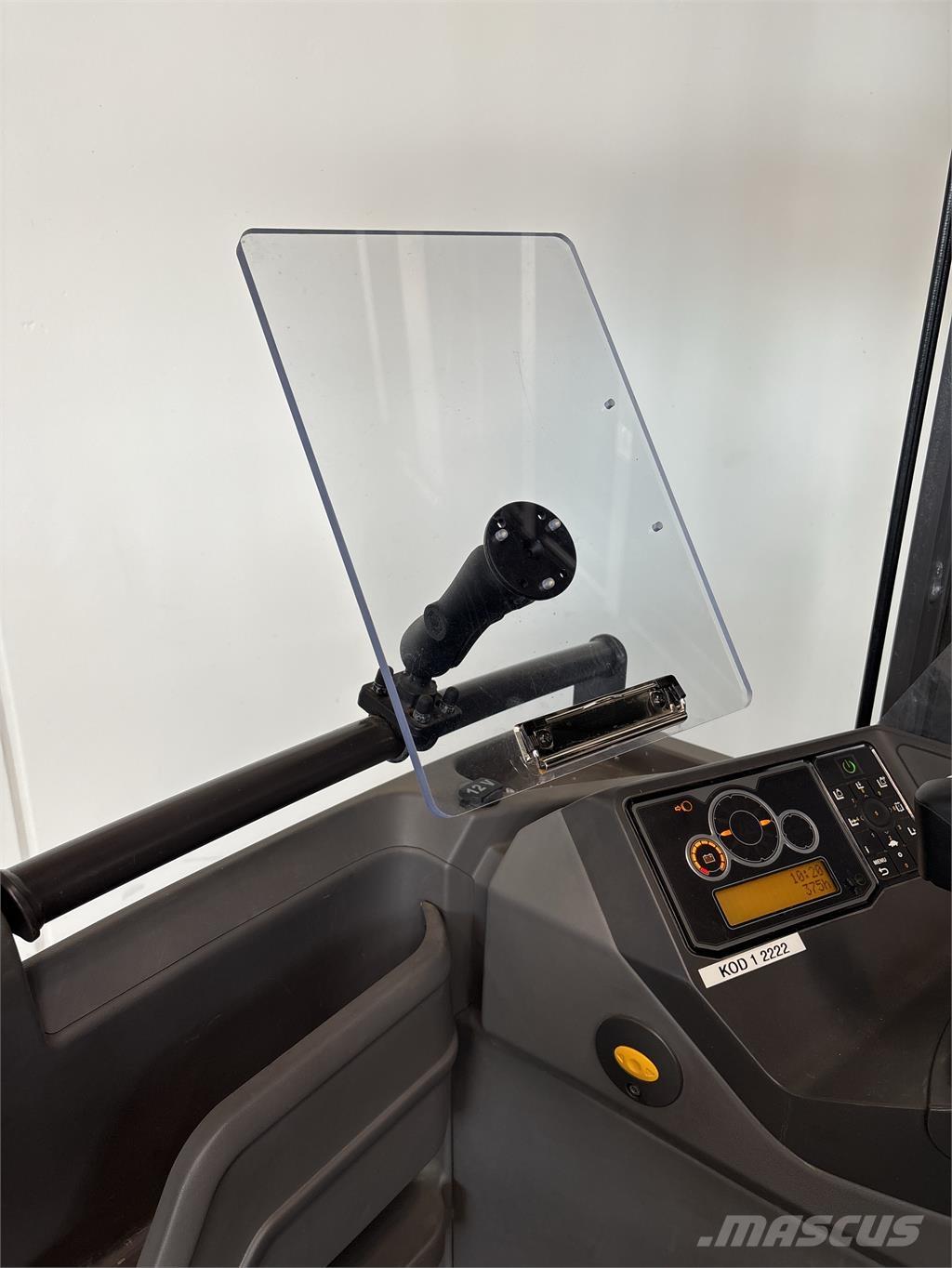 Atlet UMS160 Šakiniai krautuvai su prailgintu keltuvu