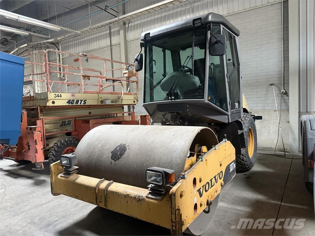 Volvo SD77 Vieno būgno volai