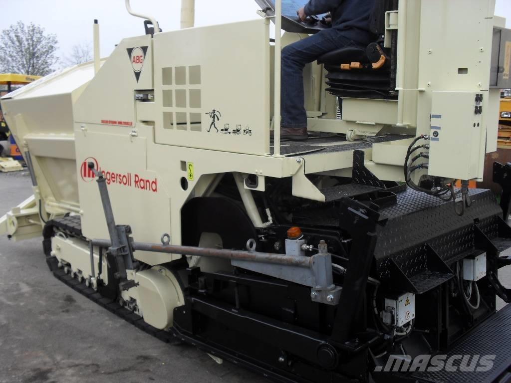 ABG Titan 2820 Asfalto klotuvai