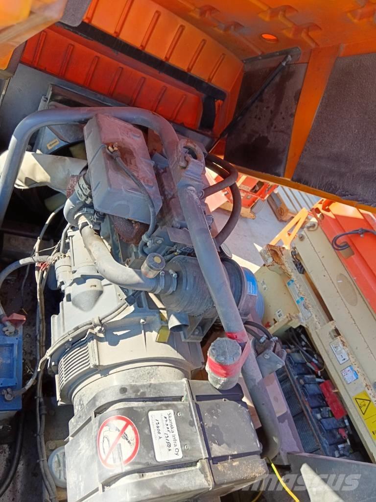 Atlas Copco QAX 30 Dyzeliniai generatoriai
