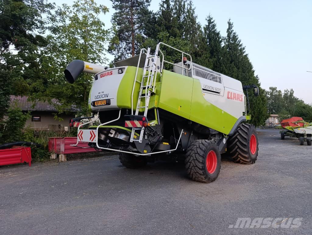 CLAAS Lexion 600 Derliaus nuėmimo kombainai