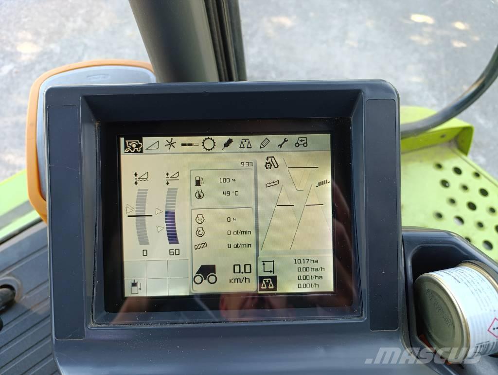 CLAAS Lexion 600 Derliaus nuėmimo kombainai