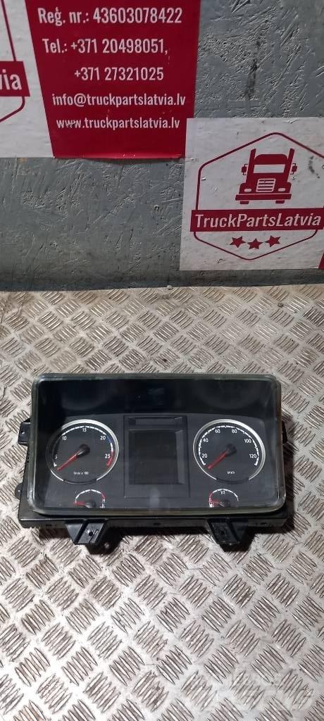 Scania R 440    2052210 Kabinos ir salonai