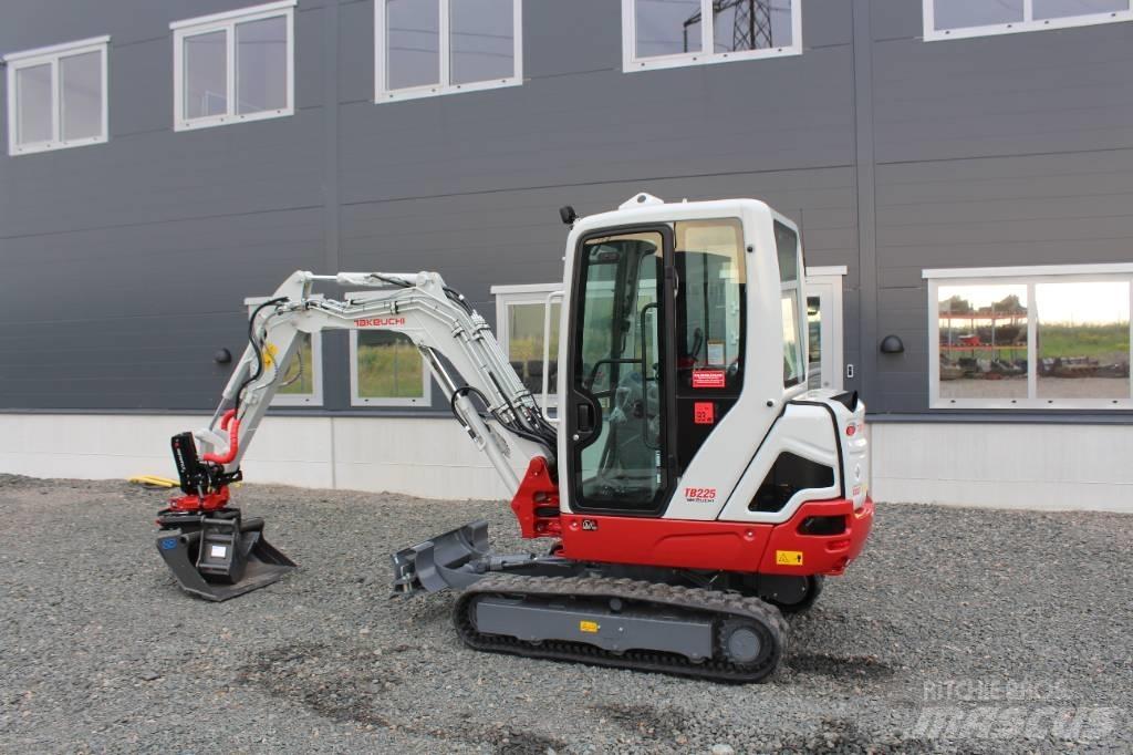 Takeuchi TB 225 Mini ekskavatoriai < 7 t