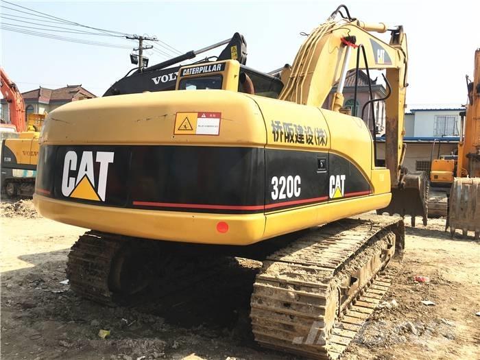CAT 320 C Vikšriniai ekskavatoriai