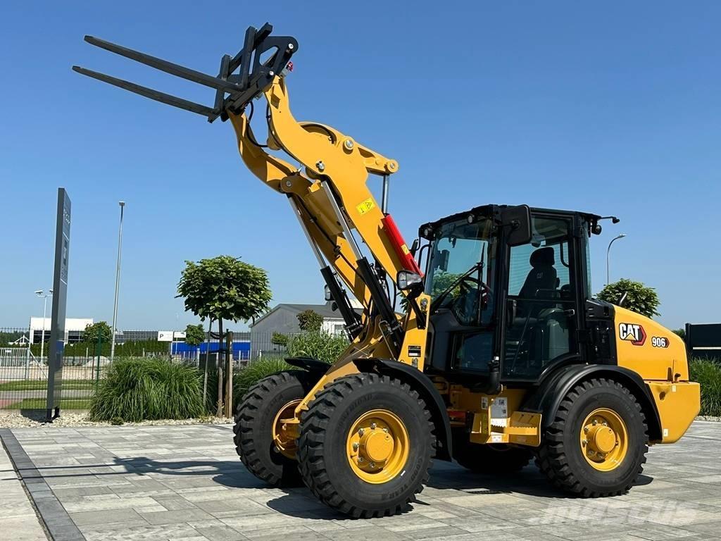 CAT 906 Naudoti ratiniai krautuvai