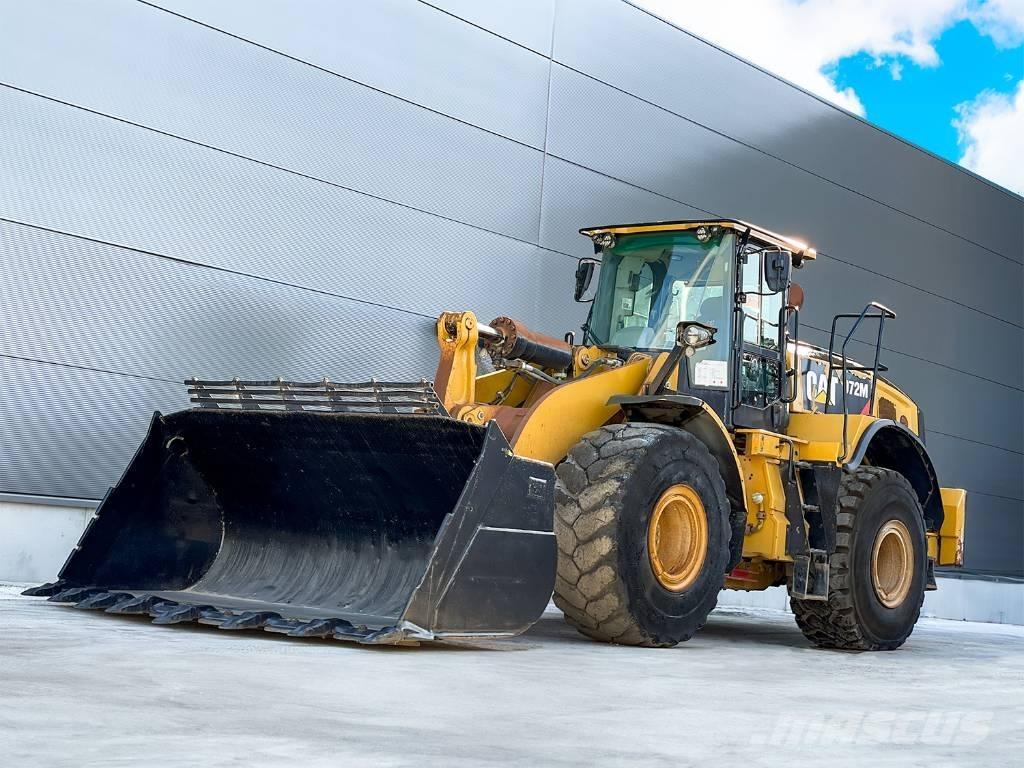 CAT 972M Naudoti ratiniai krautuvai